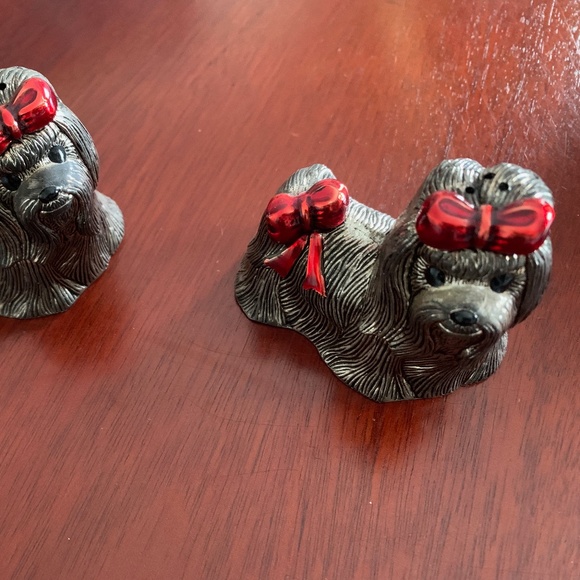 Decorative Salt and Pepper "Shih Tzu" doggie set - Picture 1 of 4